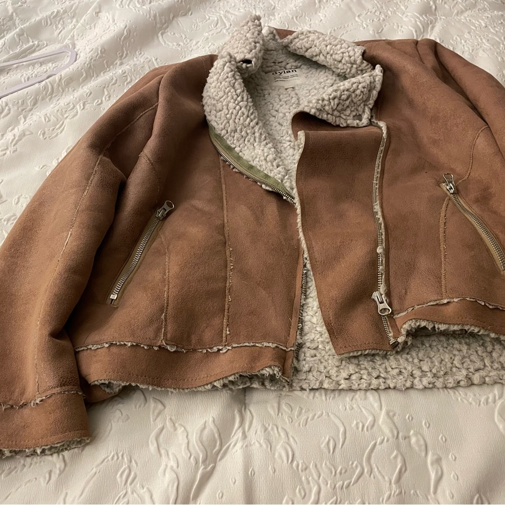 Dylan Suede Sherpa Lined Jacket!  Size Largr